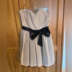 Strapless cocktail dress dusty pink with bow SZ XS